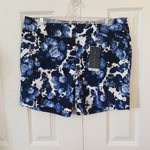 The Limited NWT 5" shorts 00147